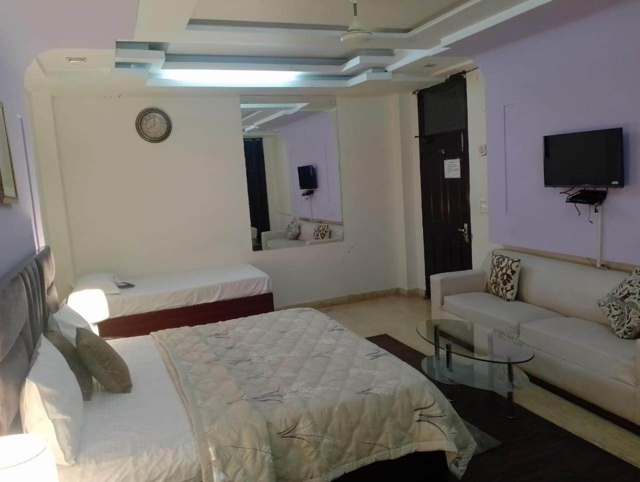 Star Inn Dillí Exteriér fotografie